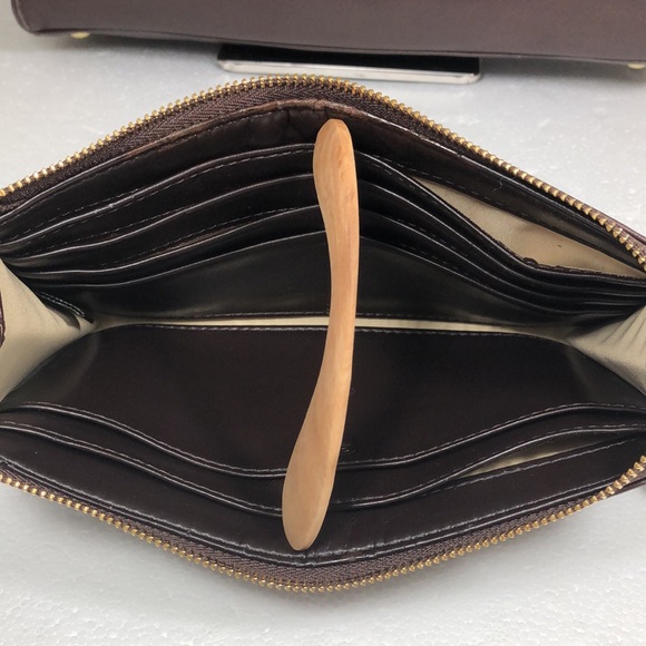 COACH LEATHER PENELOPE PURSE and WRISTLET with SNAKE SKIN ACCENTS - Picture 4 of 15